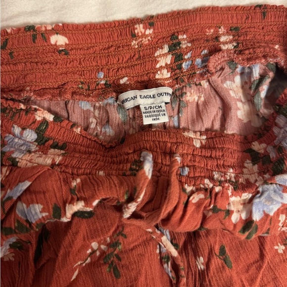 American Eagle Outfitters Orange Floral Shorts - Picture 3 of 4
